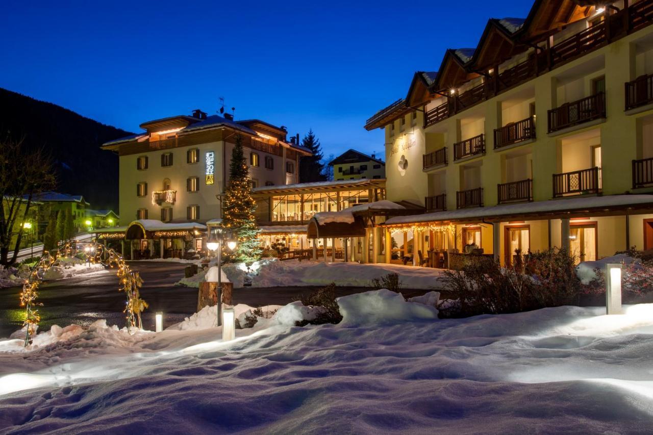 Boutique Hotel E Chalets Salvadori Mezzana  Exterior photo